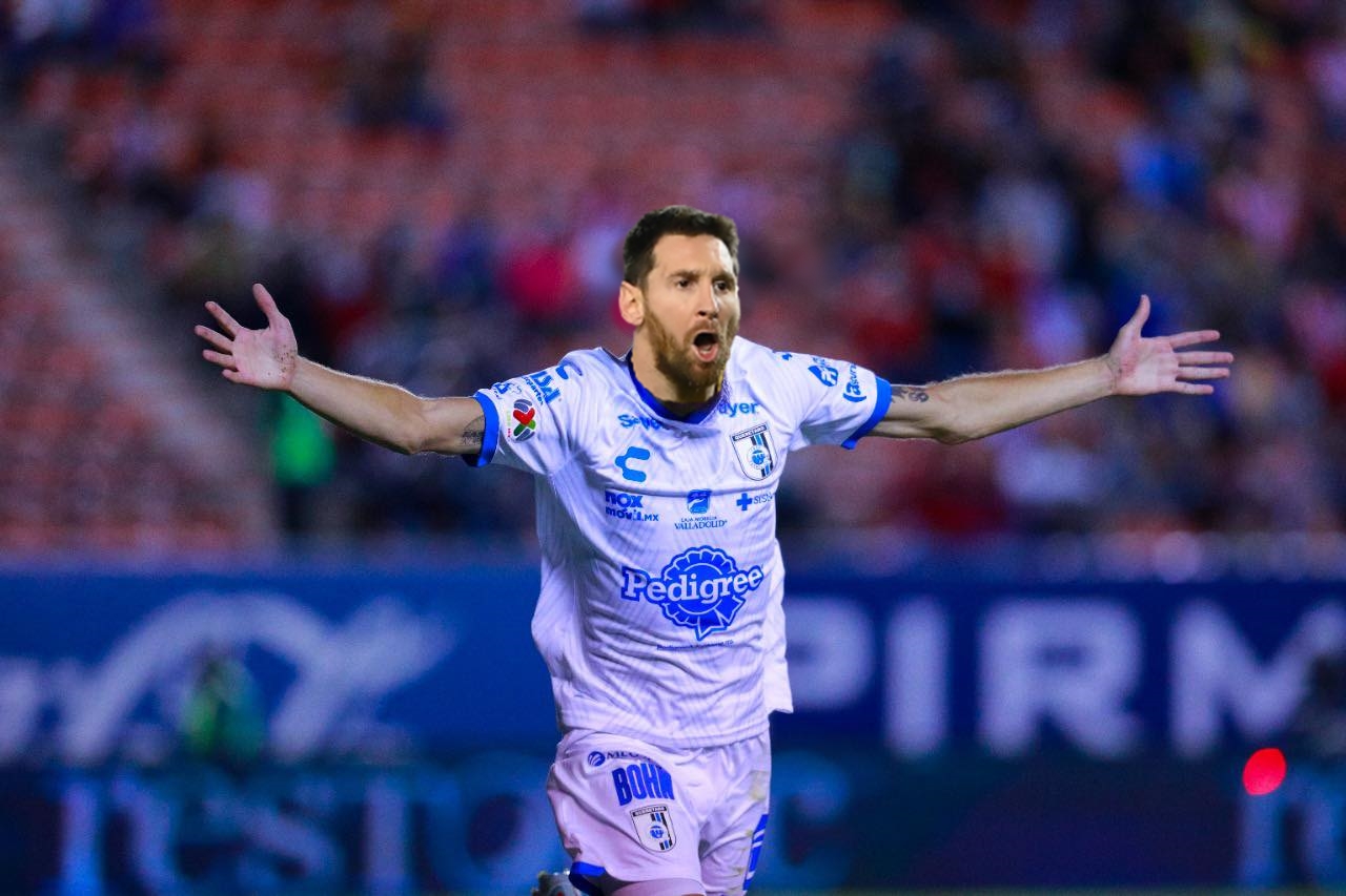 MESSI EN GALLOS