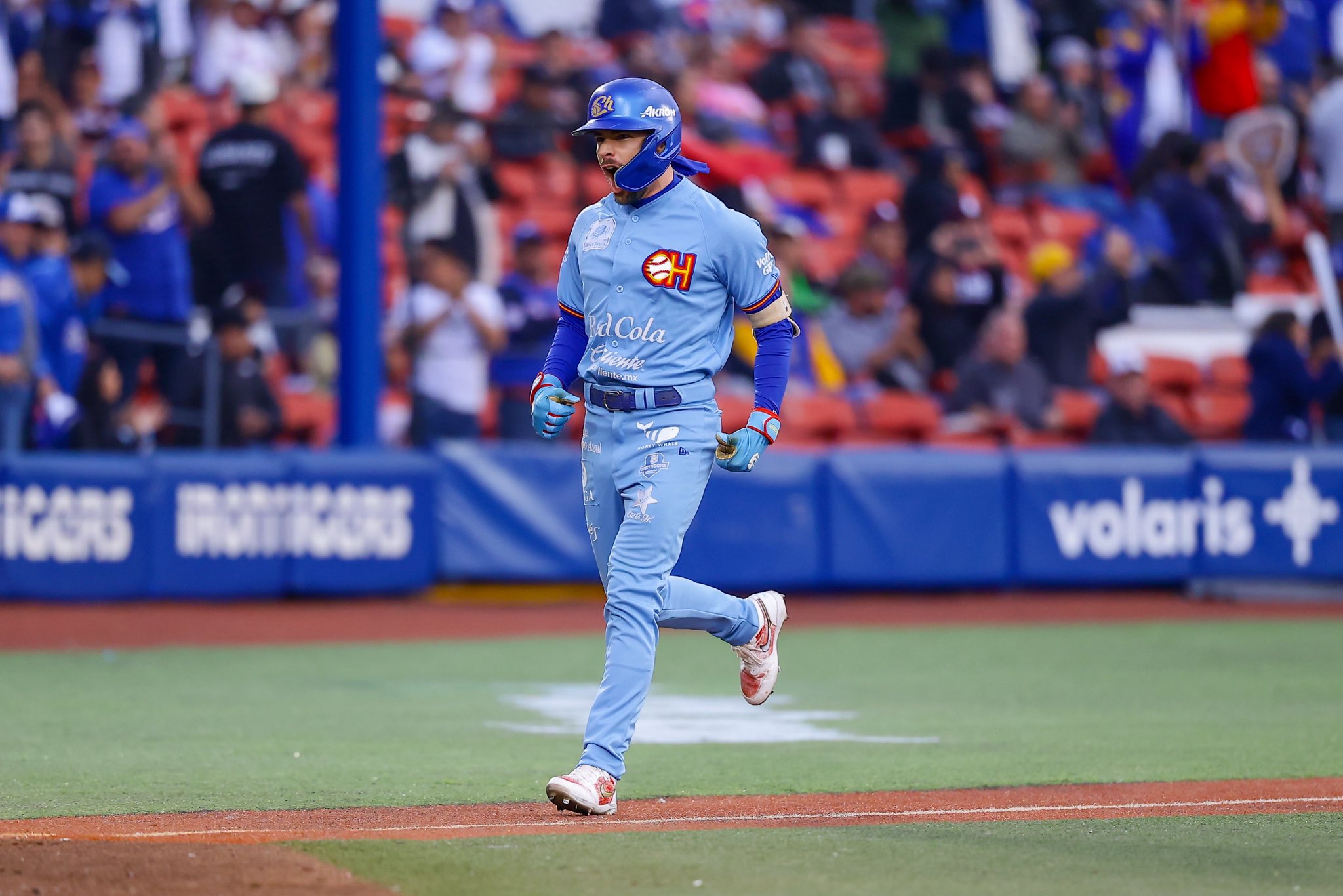 Charros blanquea en el juego 3 y se pone a un triunfo del bicampeonato