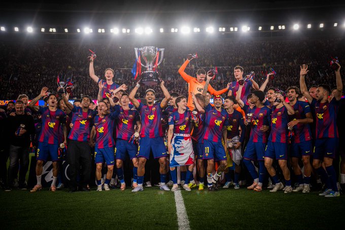 Barcelona bicampeón de LaLiga: venció 2-0 al Real Madrid en el Camp Nou y conquistó su 29.° título de España