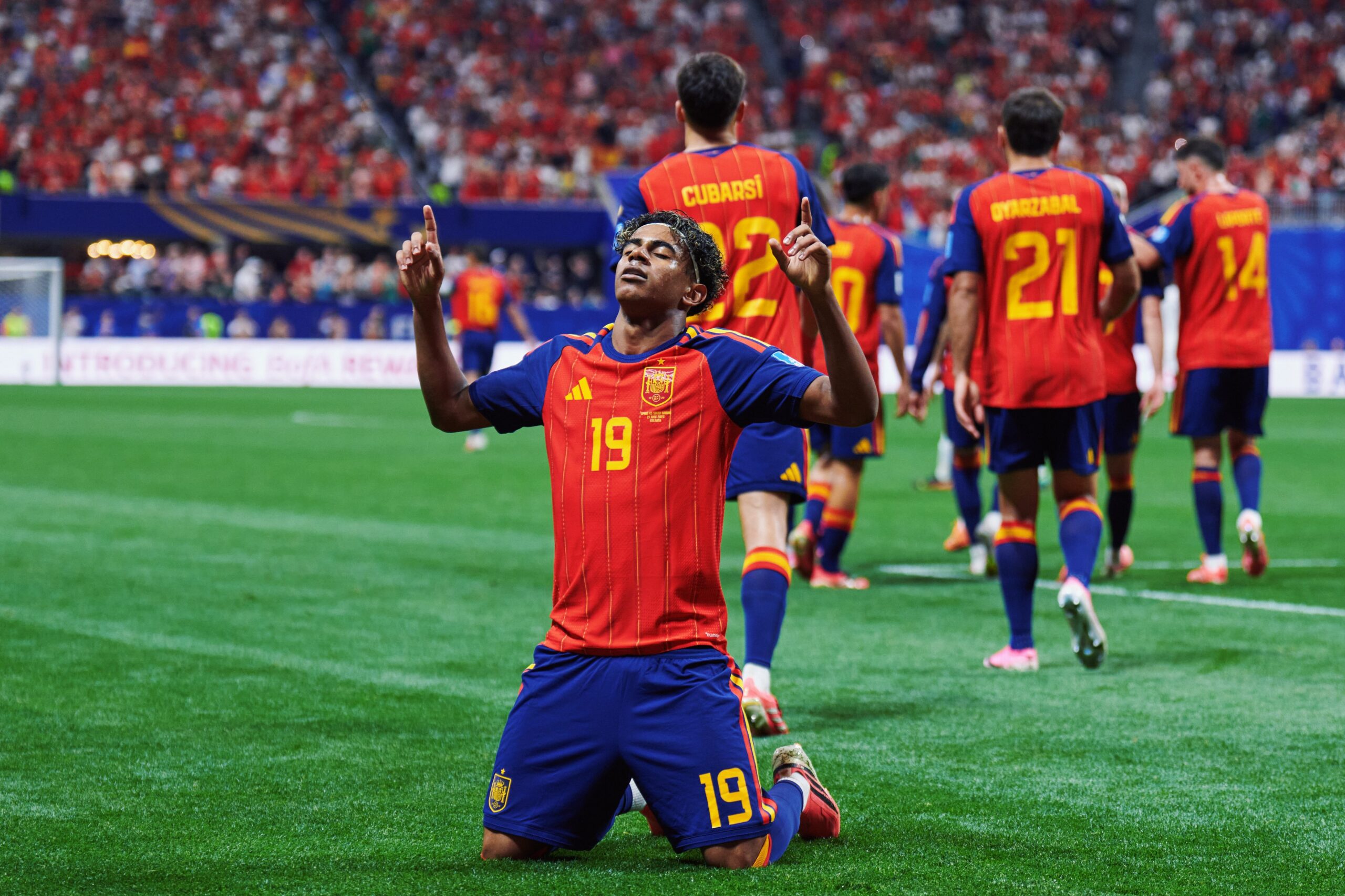 España golea 4-0 a Arabia Saudita con gol de Lamine Yamal y doblete de Oyarzabal