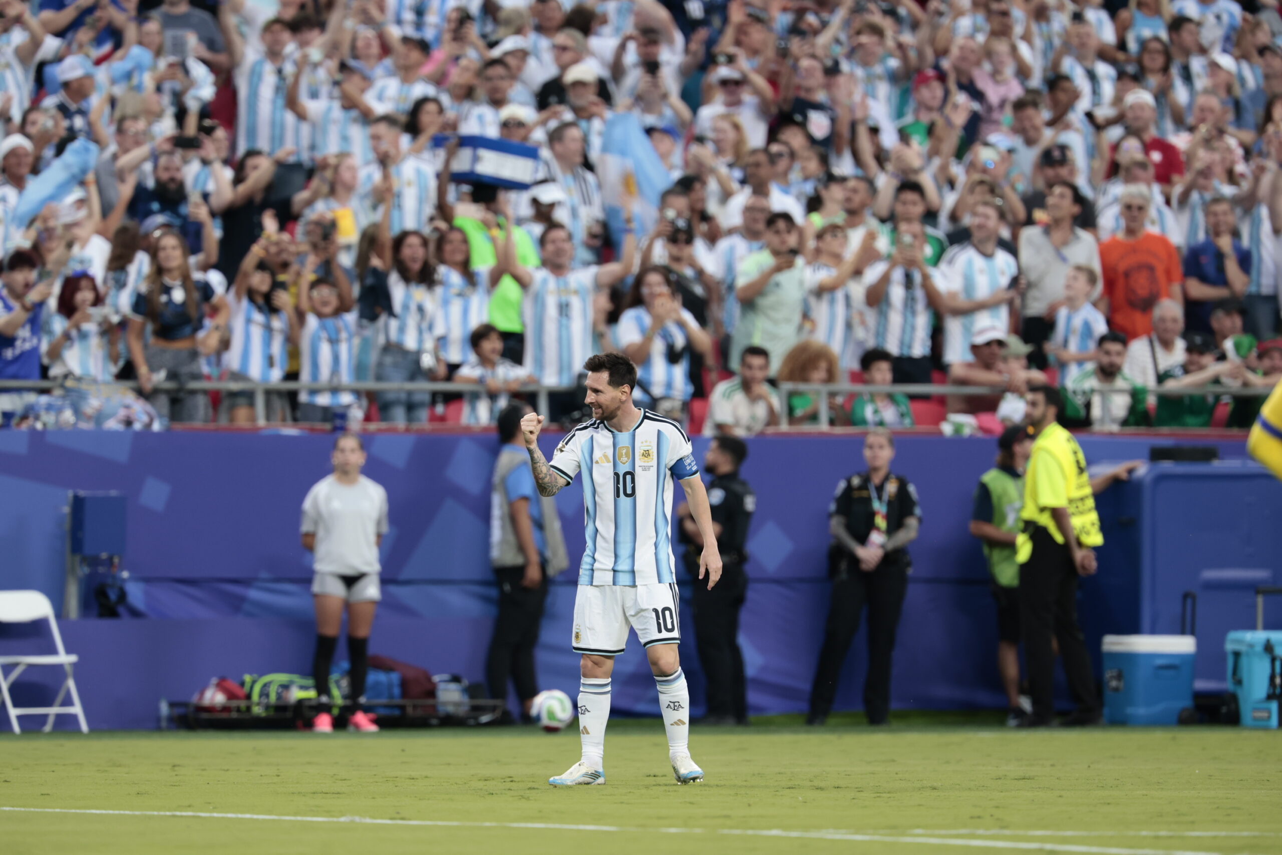Messi hace historia en Kansas City: hat-trick en su partido 200 y Argentina arranca el Mundial con autoridad