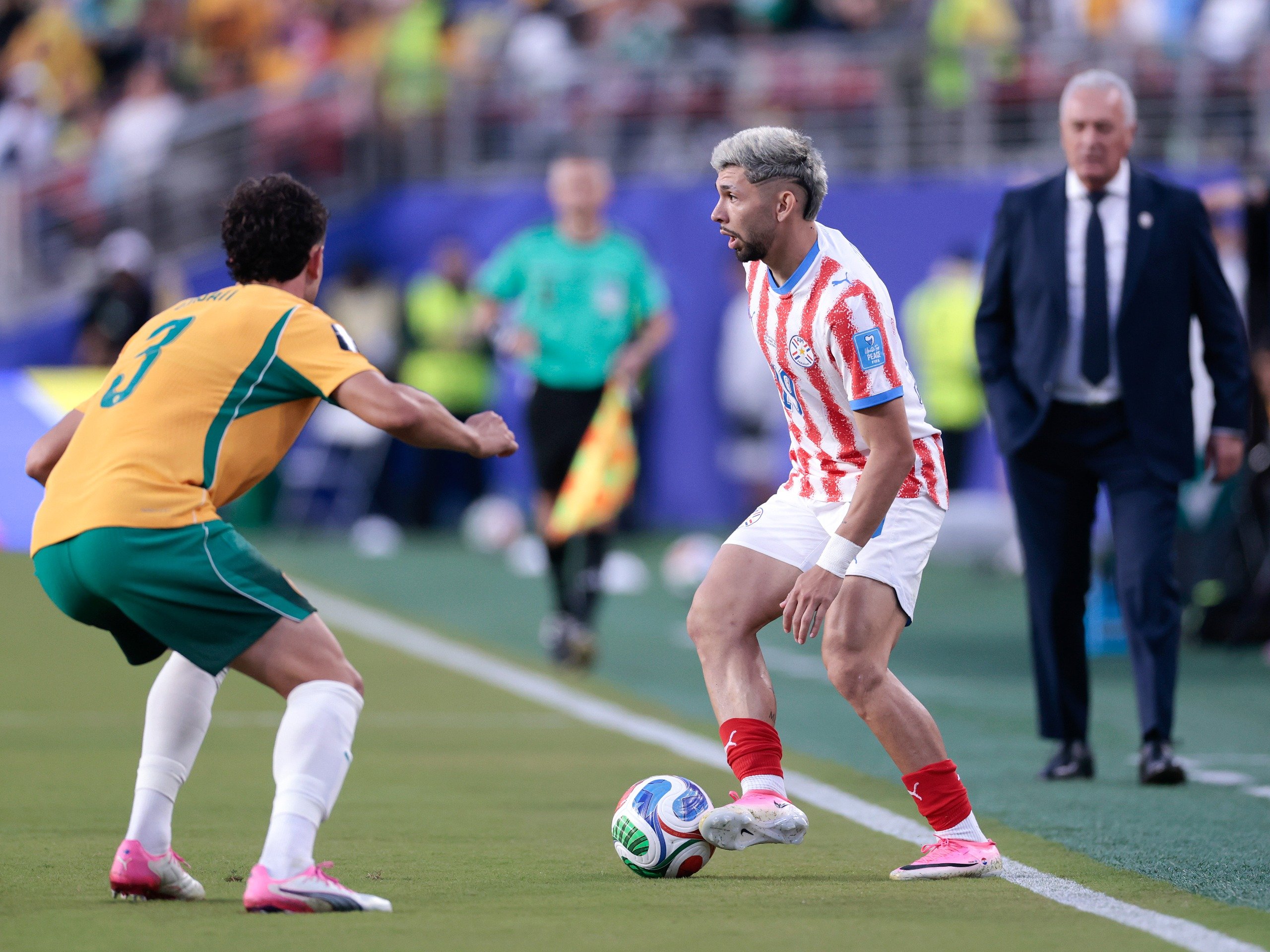 Paraguay y Australia empatan 0-0 y ambos avanzan a dieciseisavos