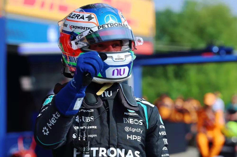Antonelli consiguió la pole en Bélgica; Checo Pérez 19° y Colapinto arranca 11° por sanciones