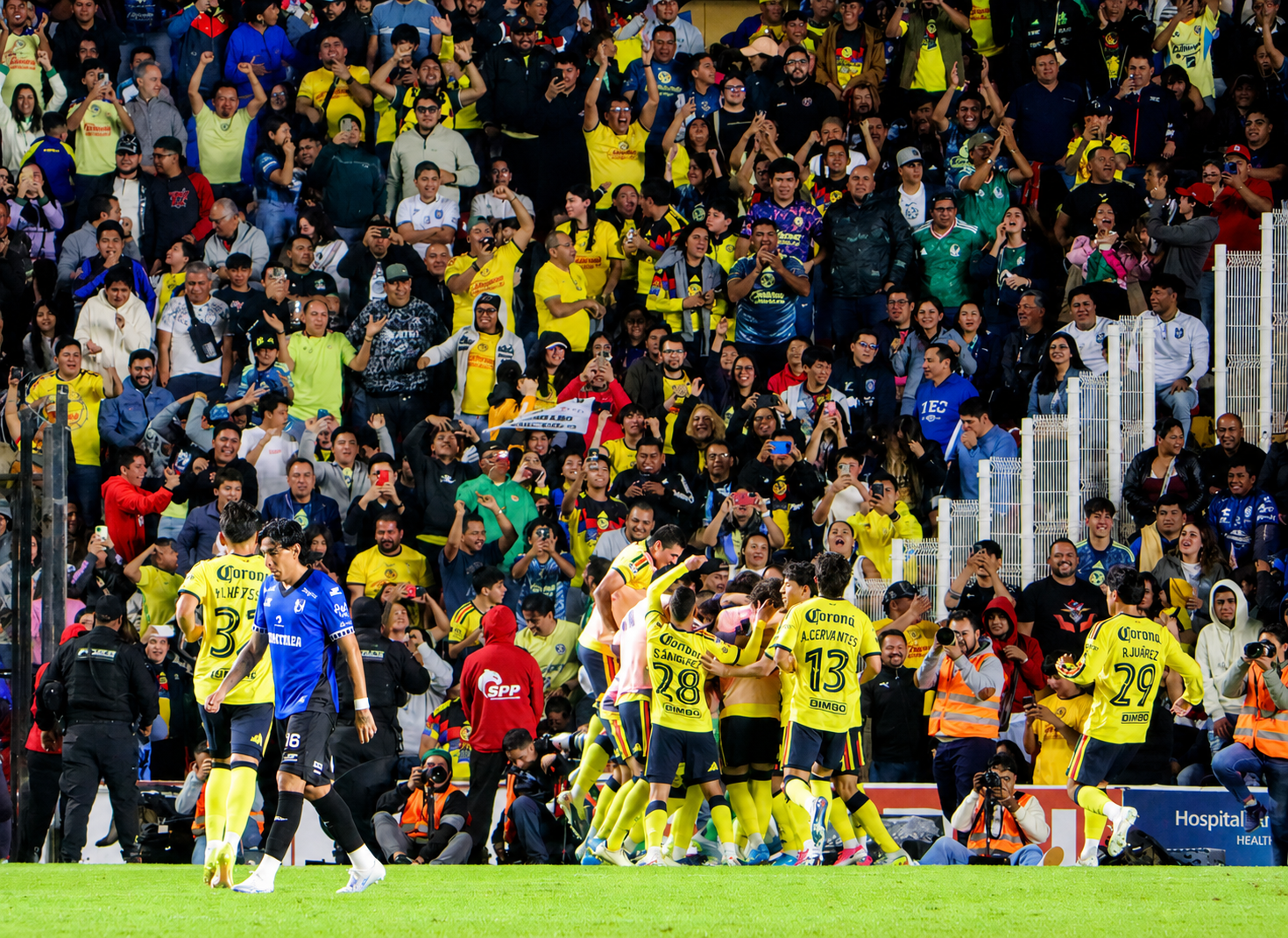 Gallos cayó ante América