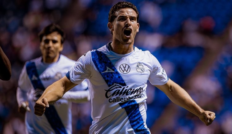 Puebla 3-2 Santos; La Franja remonta en la Jornada 5