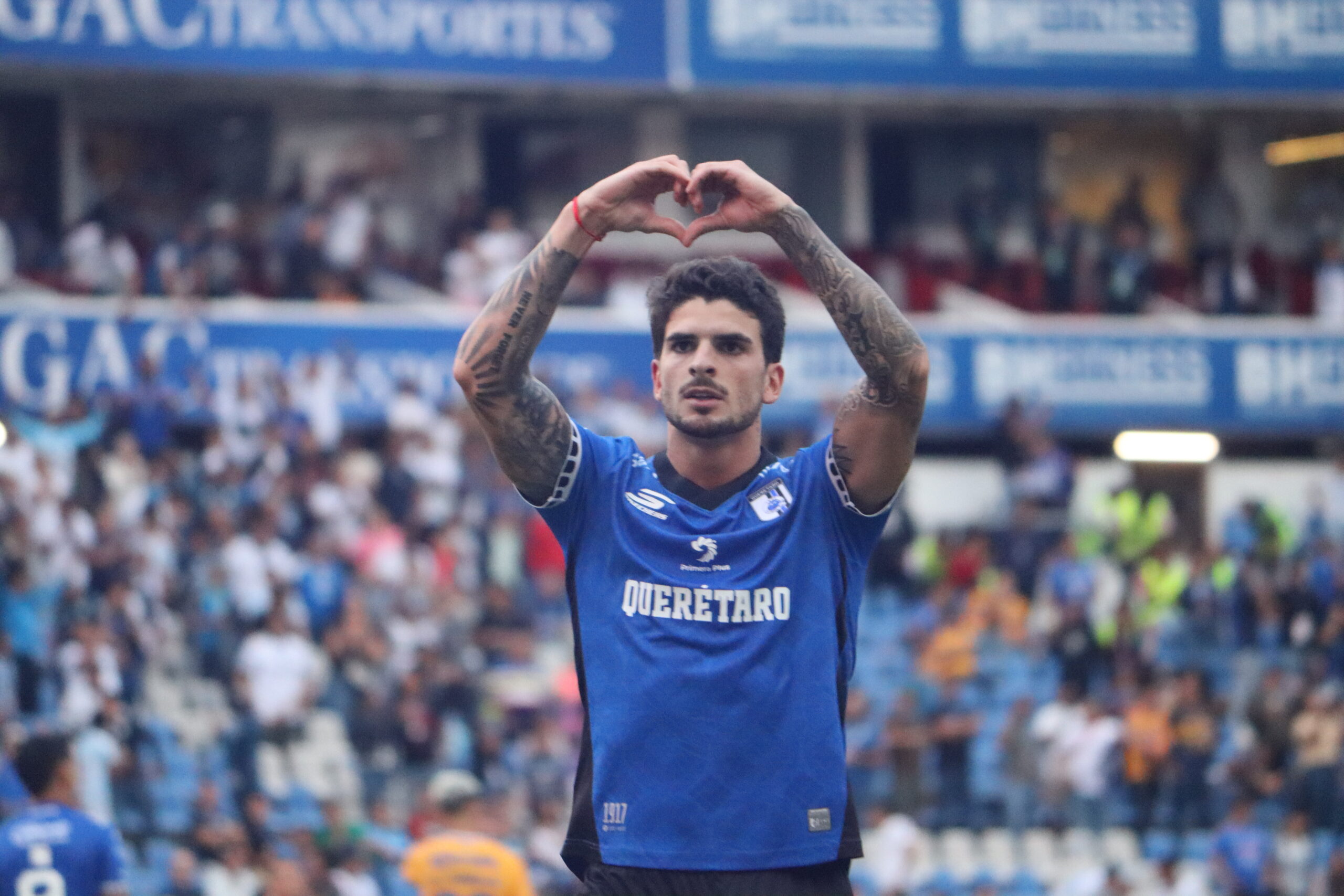 Querétaro vence 3-2 a Tigres con penal agónico de Homenchenko
