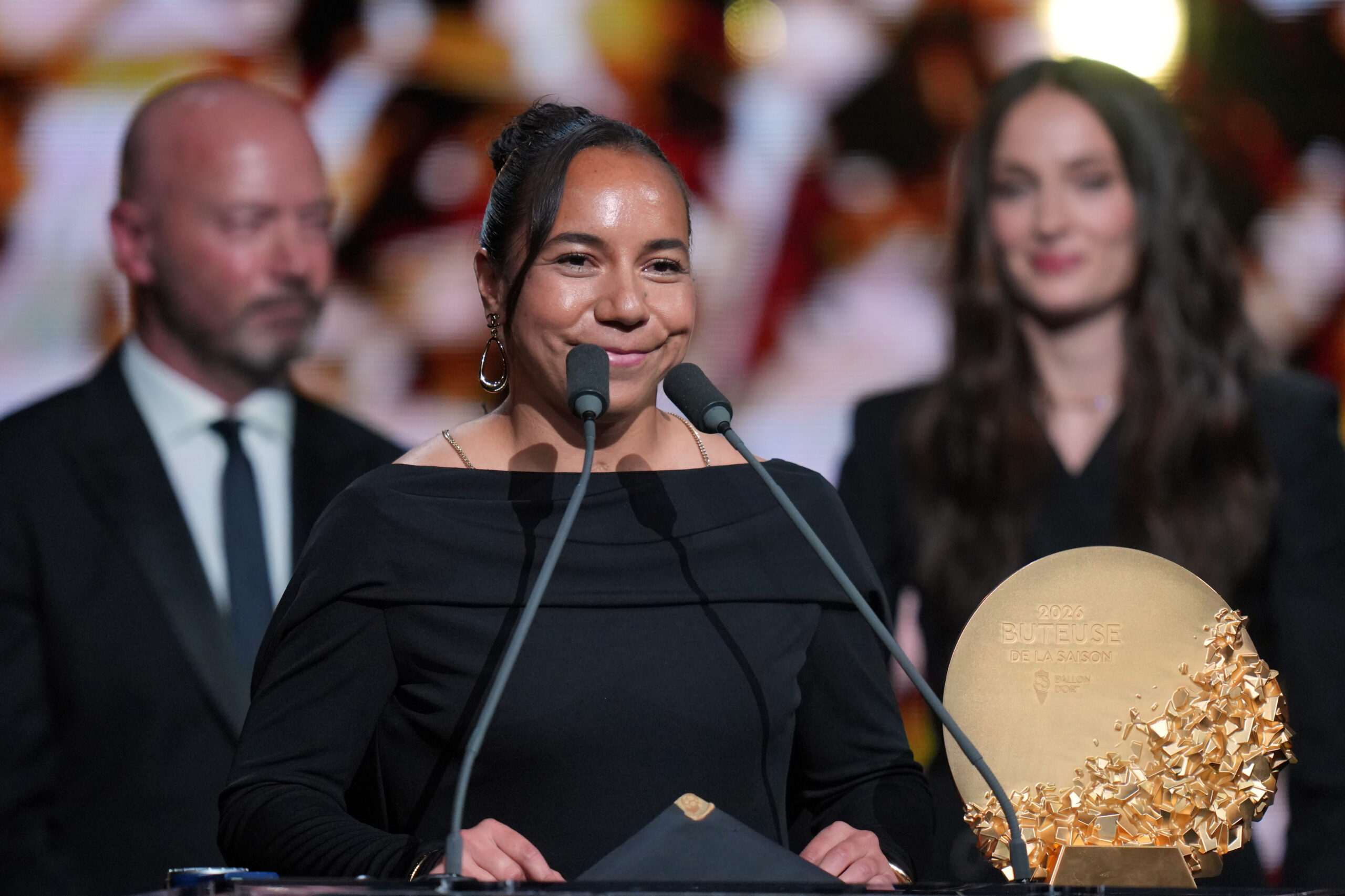CHARLYN CORRAL BALÓN DE ORO